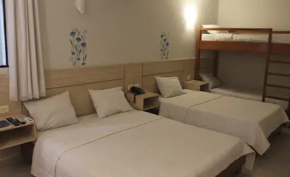 Habitación Cuádruple en Mandala Hotel